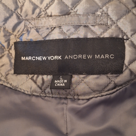 NWOT MARC NEW YORK Womens  Metallic Gray Quilted Vest Size Large - Picture 3 of 4